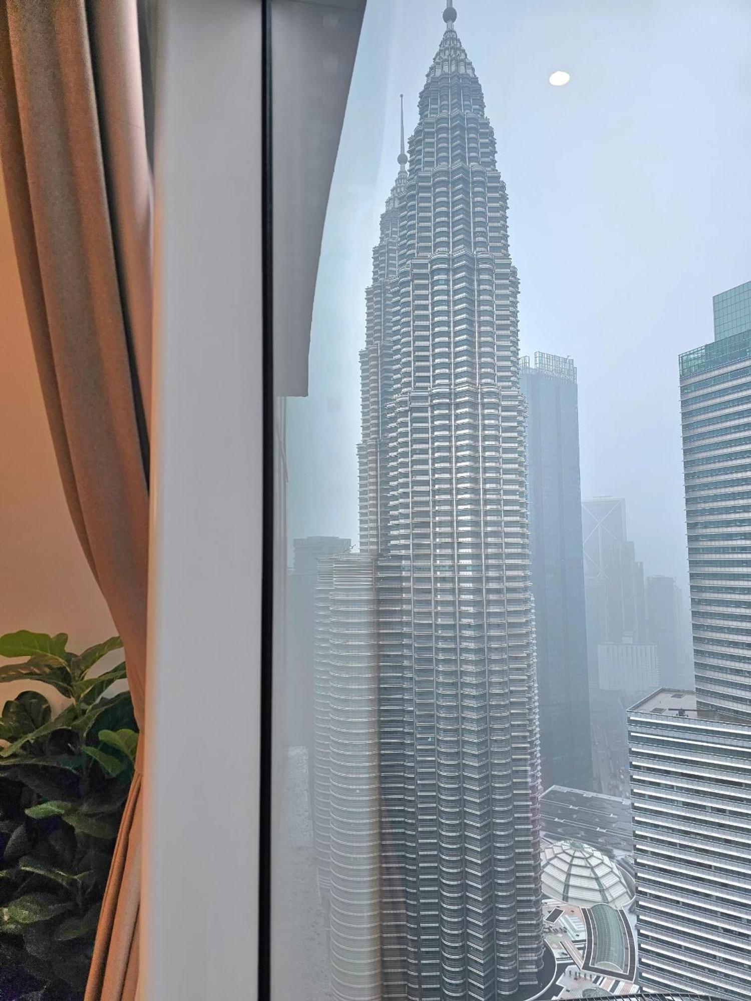 Sky Suites Klcc Kuala Lumpur Exterior photo